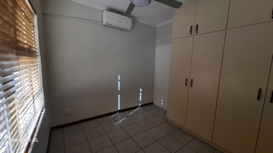 2 Bedroom Property for Sale in Olyfvenhoudtsdrift Northern Cape